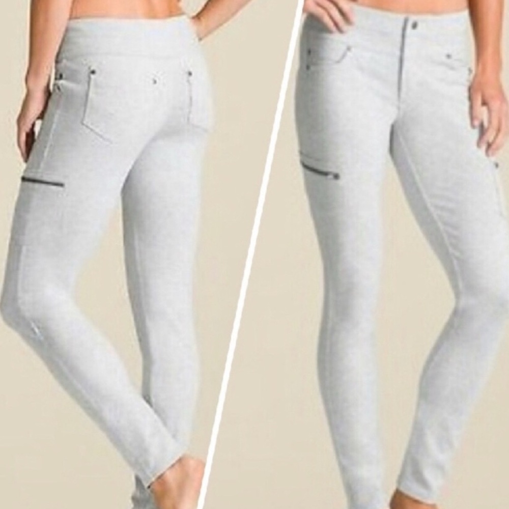 Athleta Thick Light Grey Slim Leg Cargo Pocket Rockwell Leggings Pants Size 4